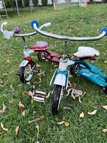 Vintage metal tricycles lot - lot, of